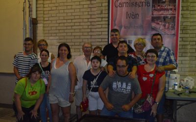 LA LLOSA ORGANITZA UN BERENAR POPULAR A BENEFICI D’ASPROMIVISE