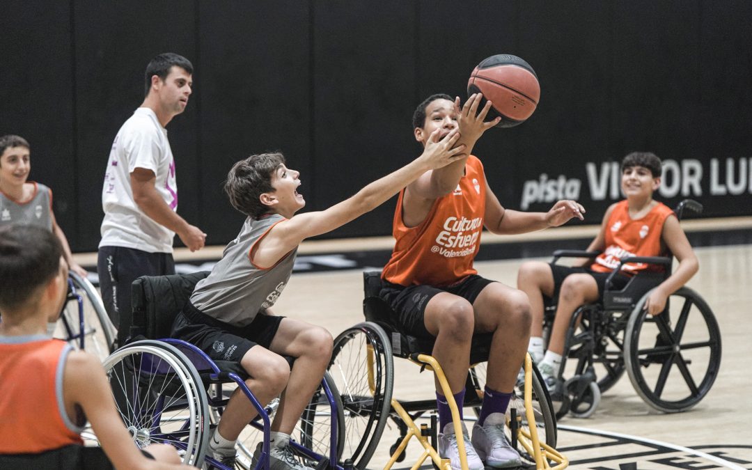 ENTRENAR AMB REFERENTS, UN PROJECTE QUE CREA SINÈRGIES ENTRE ASPROMIVISE I EL VALÈNCIA BC